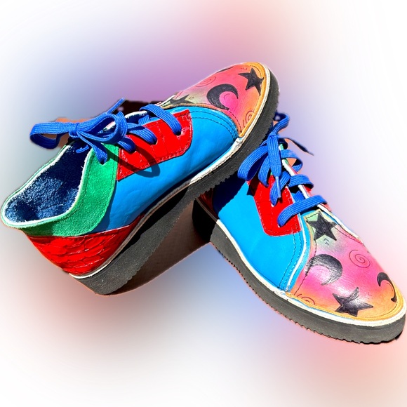 Handmade leather women’s booties. - Picture 2 of 11